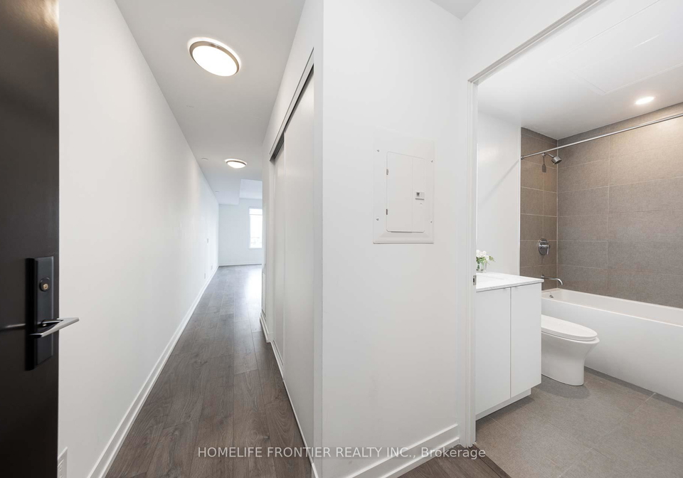 270-dufferin-street-toronto-ontario-w12886676