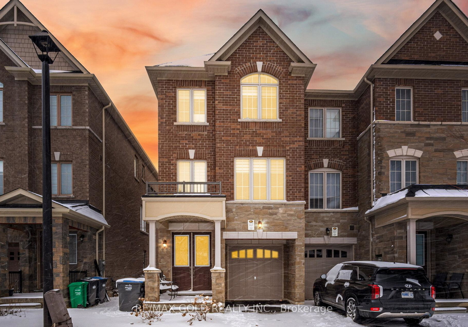 8-estelle-gate-brampton-ontario-w12886732