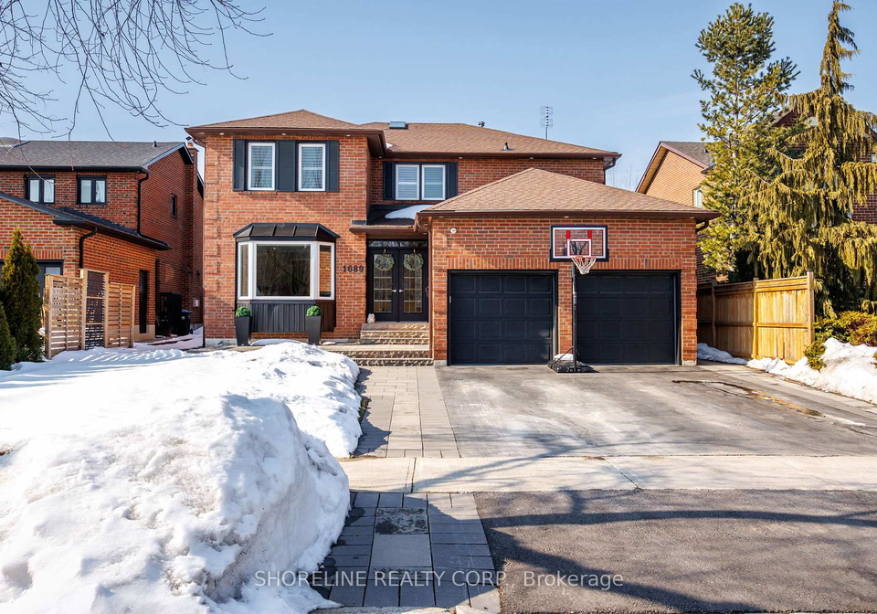 1689-copseholm-trail-mississauga-ontario-w12886756