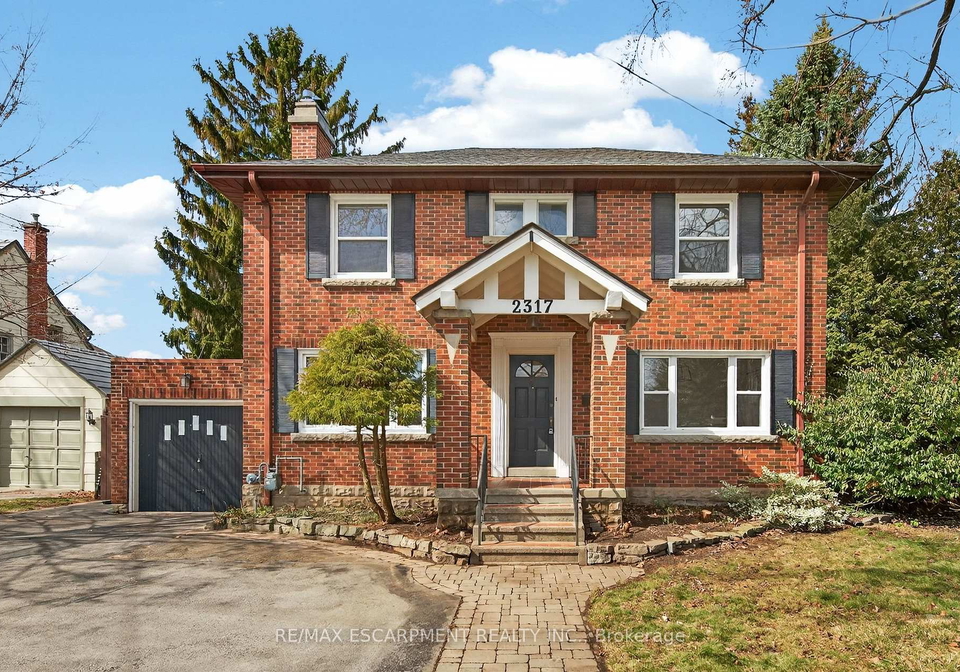 2317-lakeshore-road-burlington-ontario-w12886836