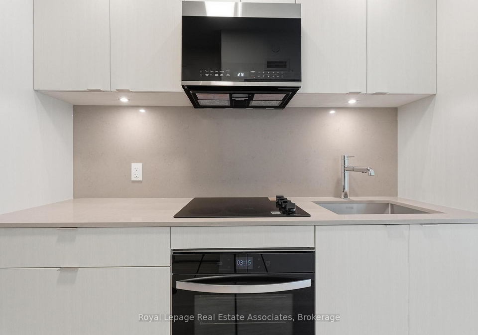 25-cordova-avenue-etobicoke-ontario-w12887004