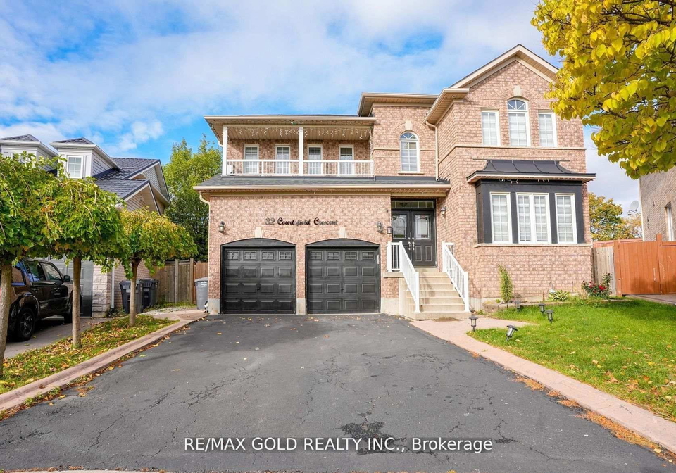 32-courtsfield-crescent-brampton-ontario-w12887088