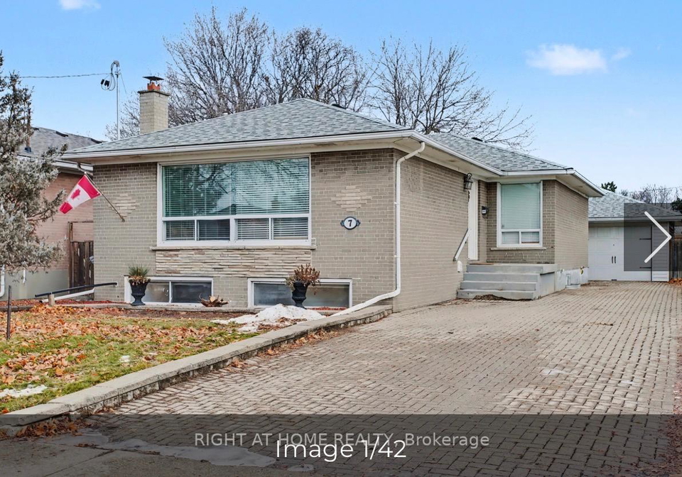 7-margrath-place-etobicoke-ontario-w12887146