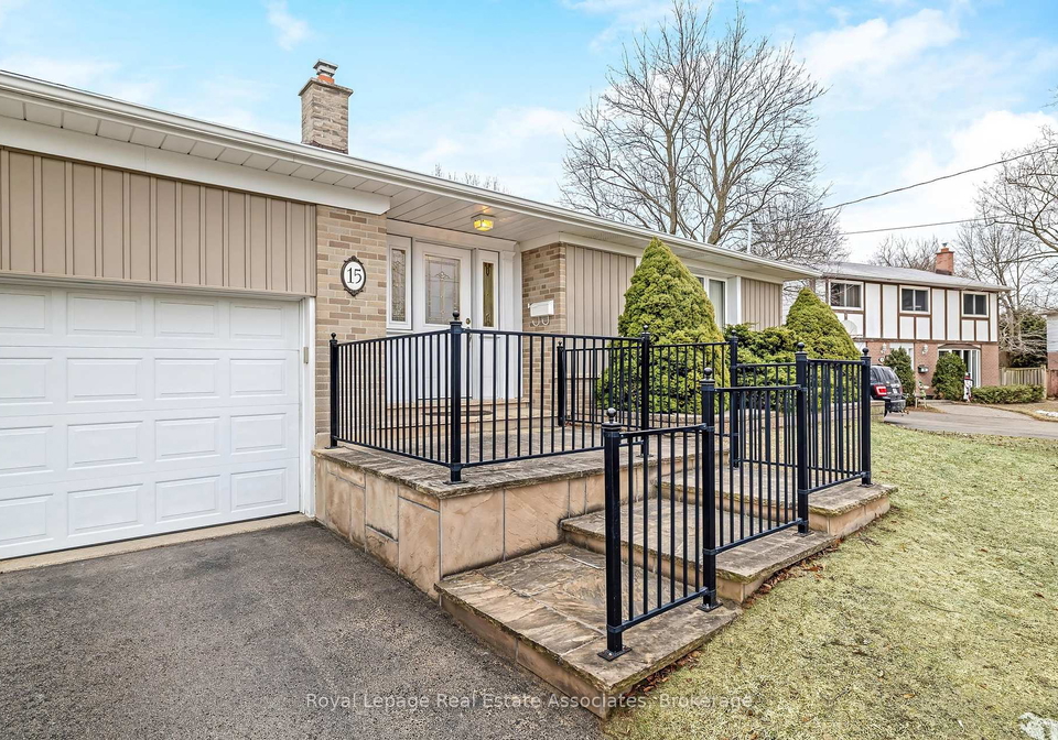 15-stockman-crescent-halton-hills-ontario-w12887234