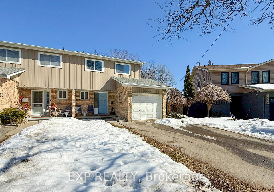 2458-cobbinshaw-cir-drive-mississauga-ontario-w12887424