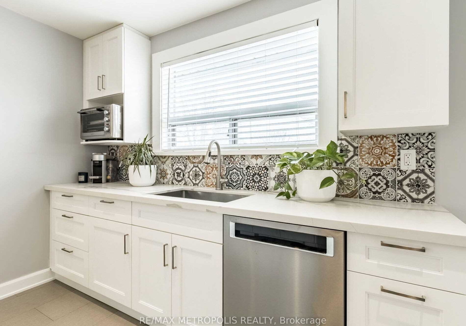 60-reigate-avenue-brampton-ontario-w12887646