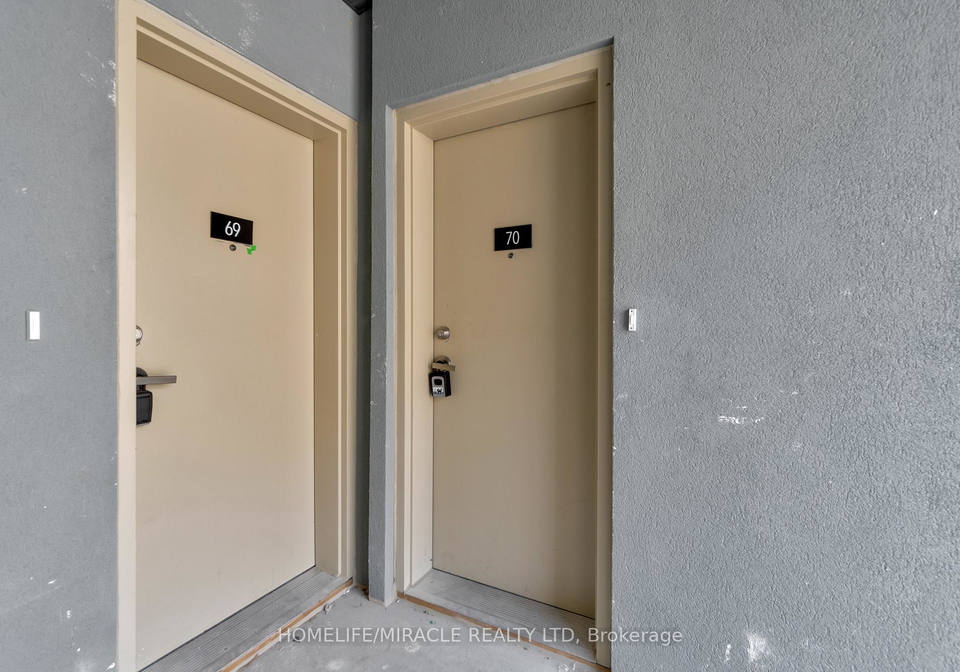 5-william-jackson-way-s-etobicoke-ontario-w12887780