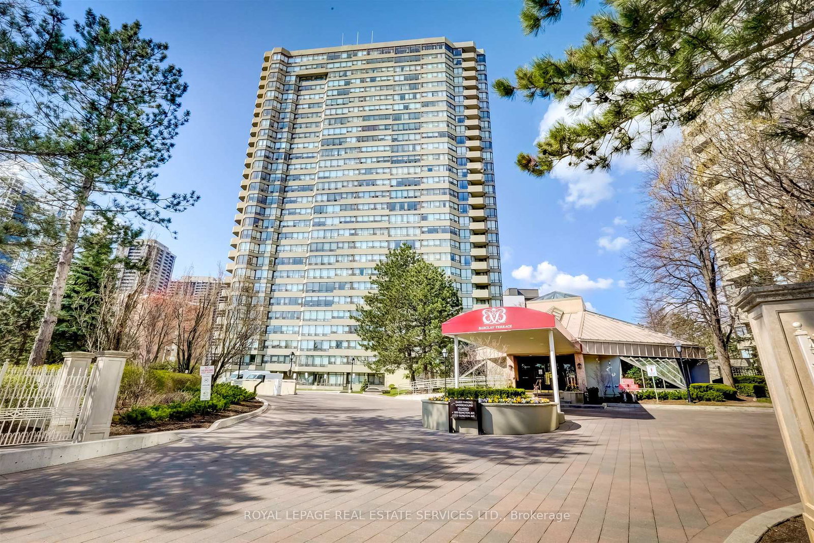 1300-islington-avenue-etobicoke-ontario-w12888234