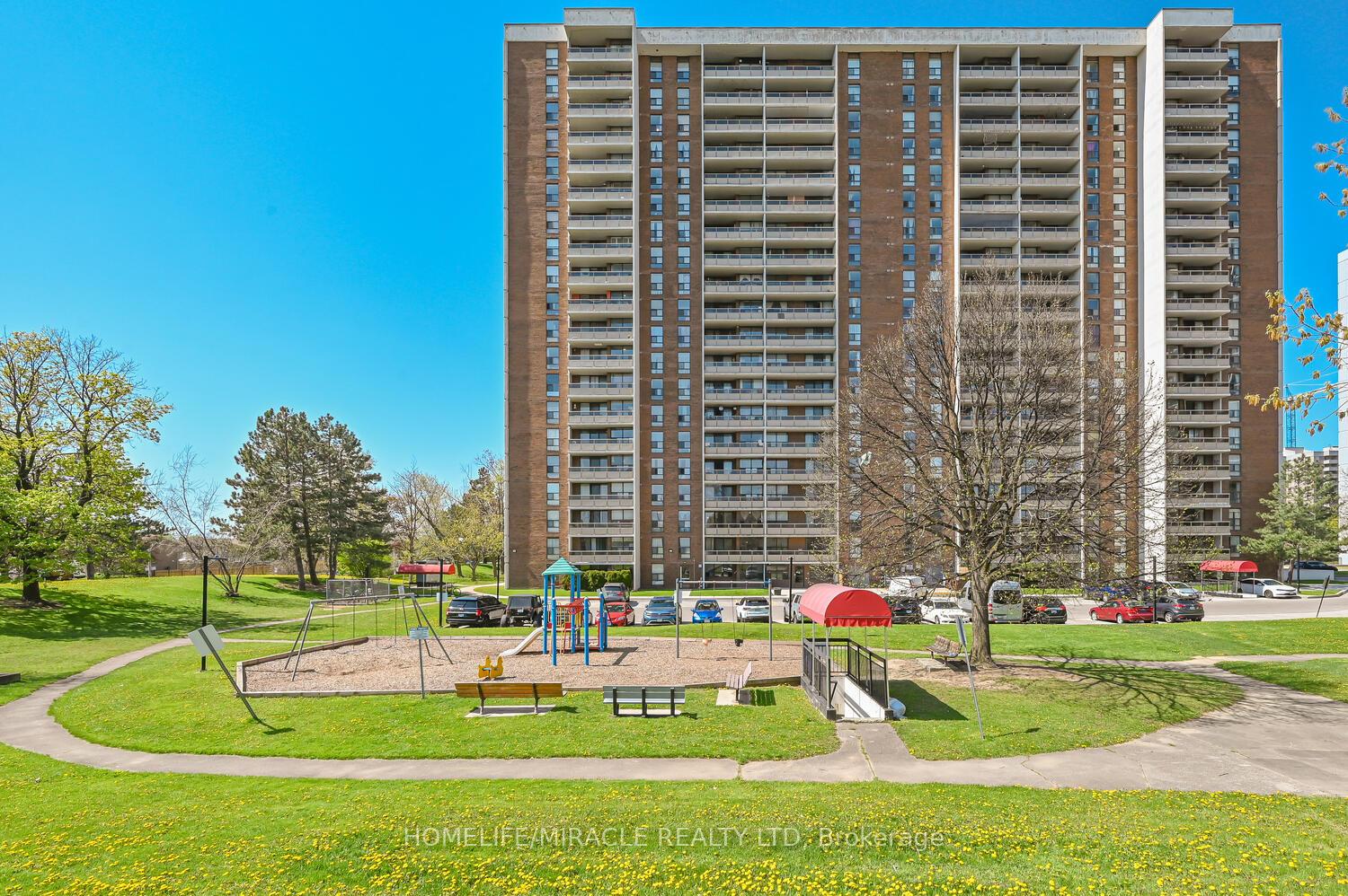 4-kings-cross-road-brampton-ontario-w12888312