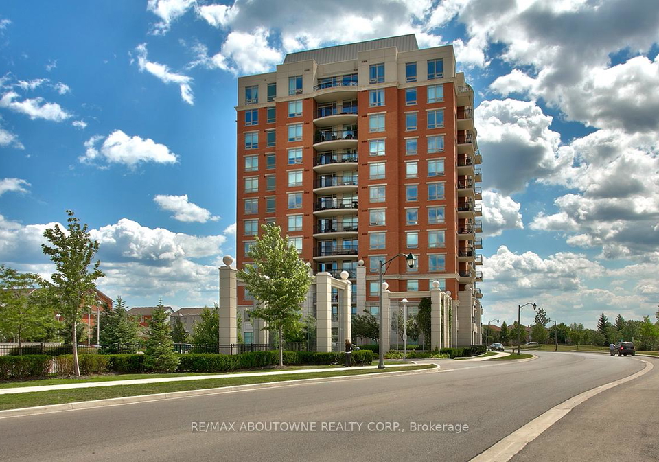2325-central-park-drive-oakville-ontario-w12888336