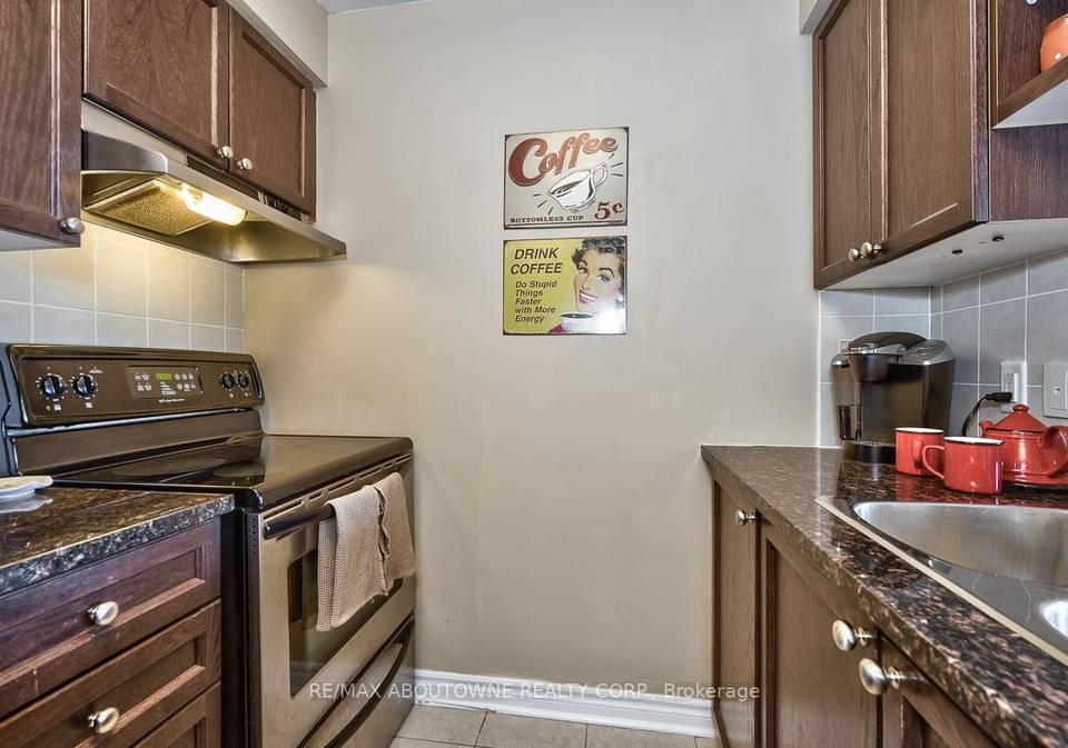 2325-central-park-drive-oakville-ontario-w12888336