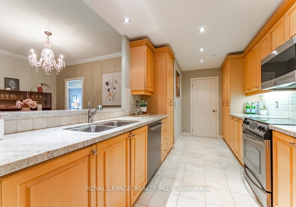 2662-bloor-street-w-etobicoke-ontario-w12888386