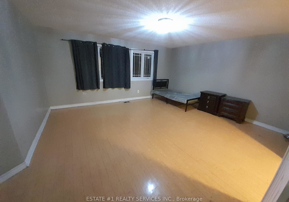27-cannon-crescent-brampton-ontario-w12888790