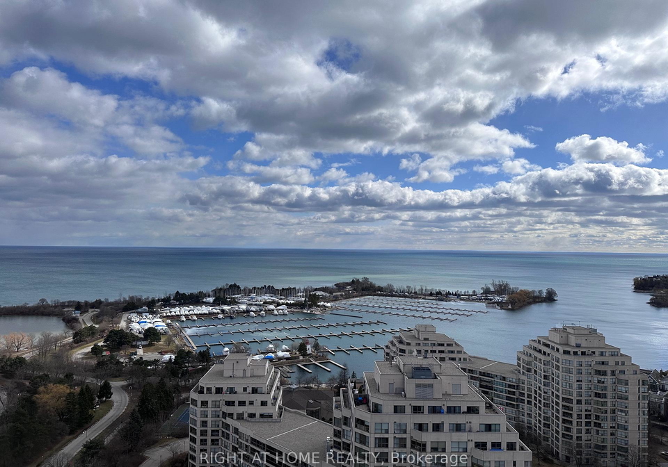 2240-lakeshore-boulevard-w-etobicoke-ontario-w12888840