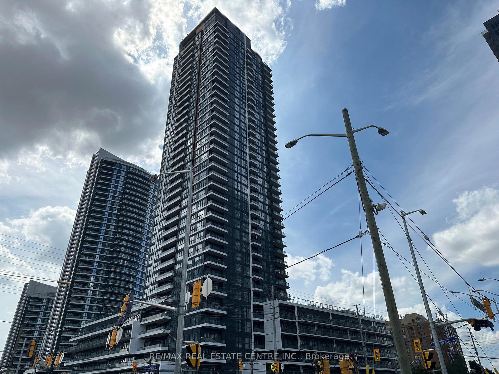 15-watergarden-drive-mississauga-ontario-w12888858