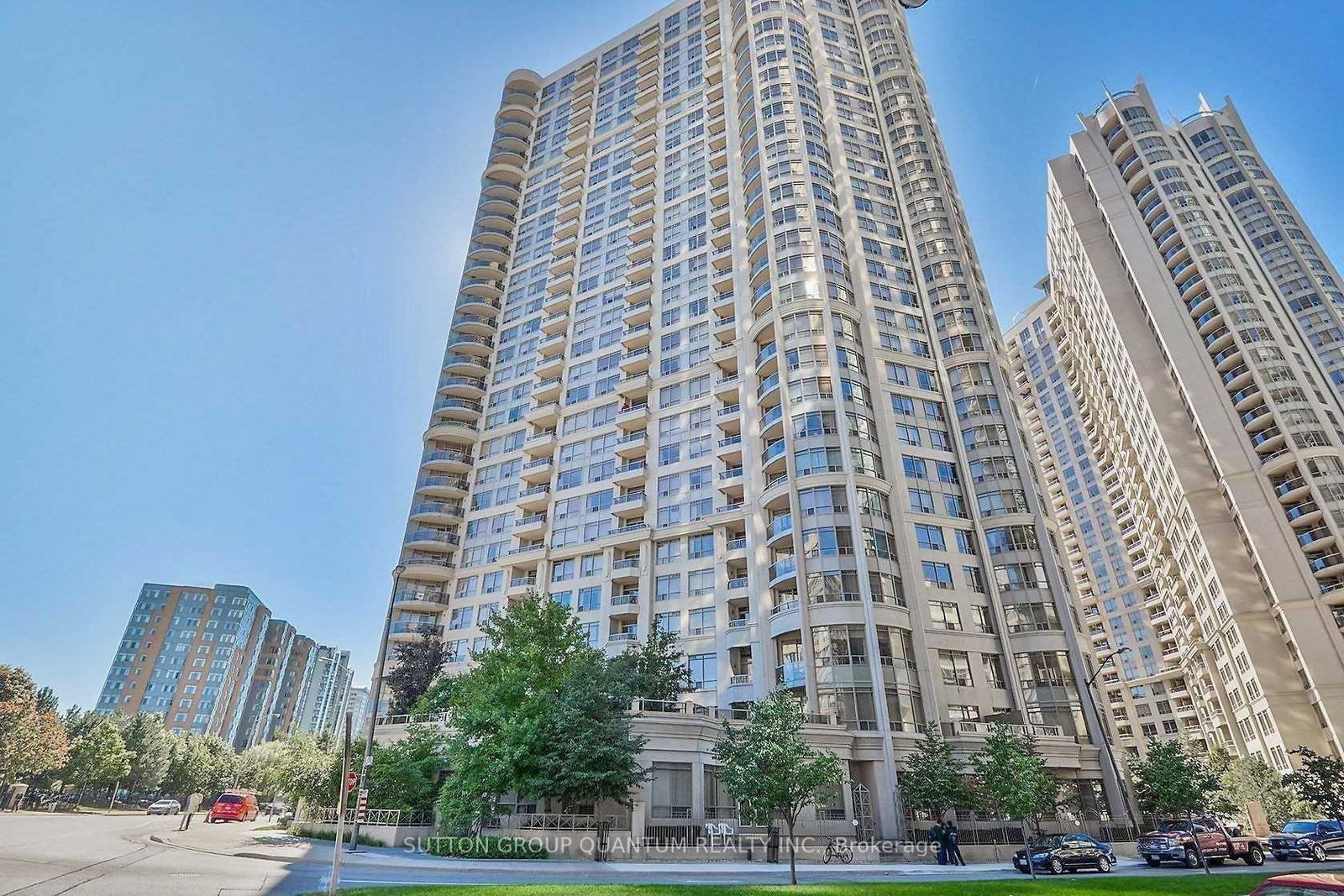 3880-duke-of-york-boulevard-mississauga-ontario-w12889030
