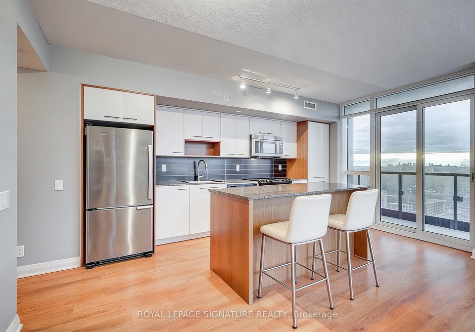 5-valhalla-inn-road-etobicoke-ontario-w12889084