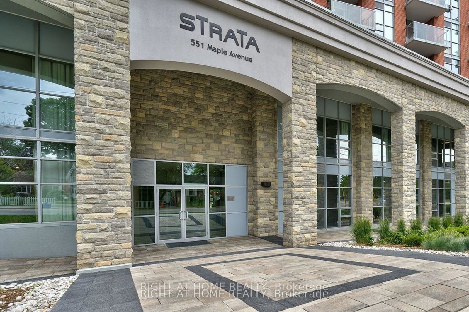 551-maple-avenue-burlington-ontario-w12889132