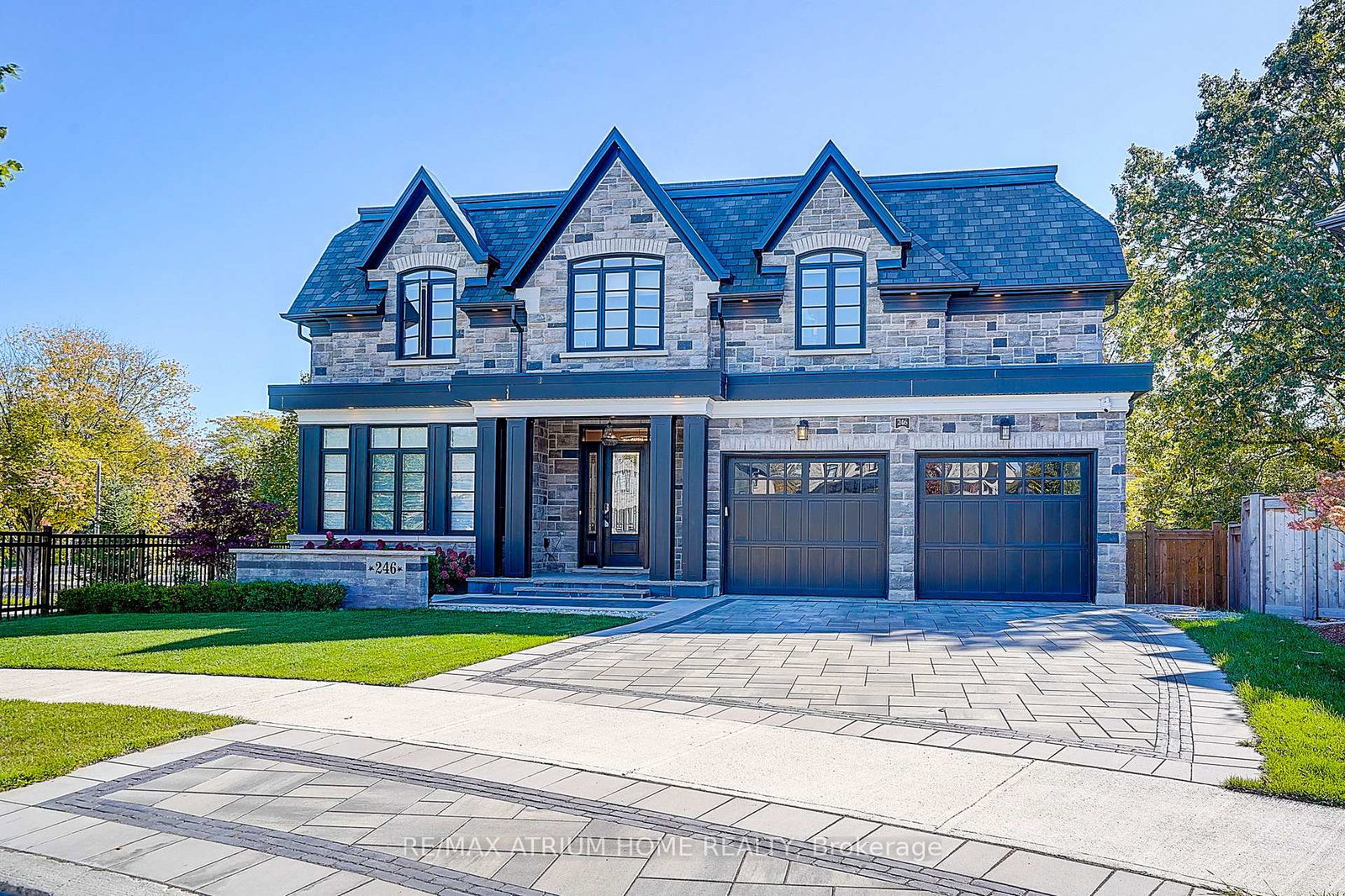 246-nyla-court-oakville-ontario-w12889180