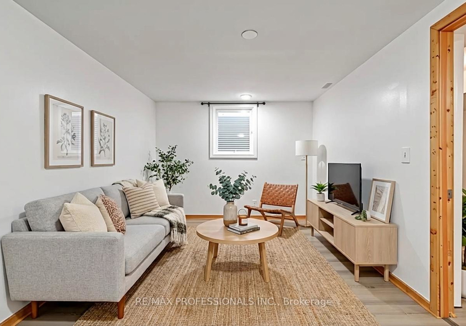 3438-woodhurst-crescent-mississauga-ontario-w12889254