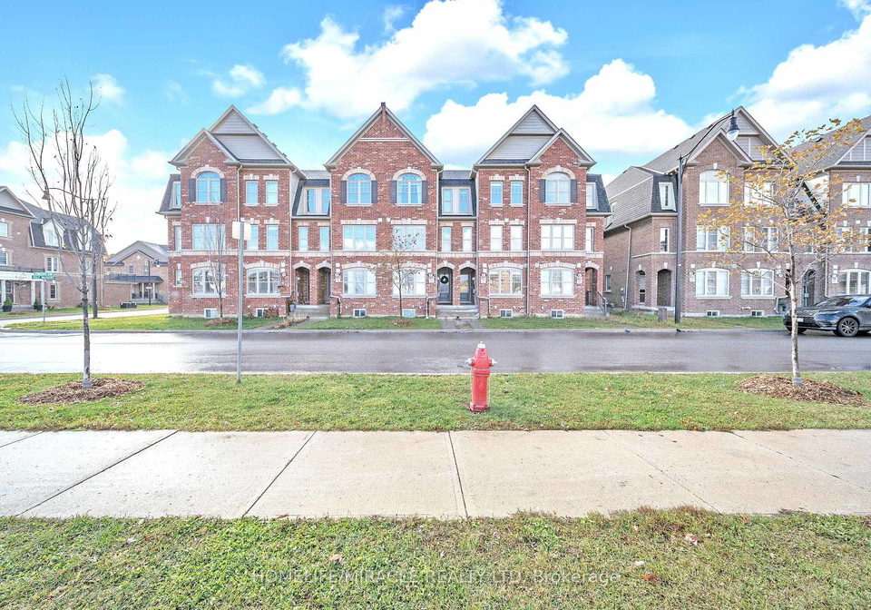 15-finegan-circle-brampton-ontario-w12889358