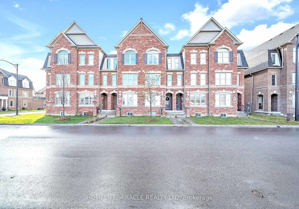 15-finegan-circle-brampton-ontario-w12889358