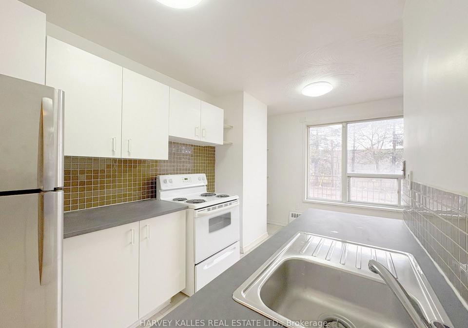 90-blackfriar-avenue-etobicoke-ontario-w12889432
