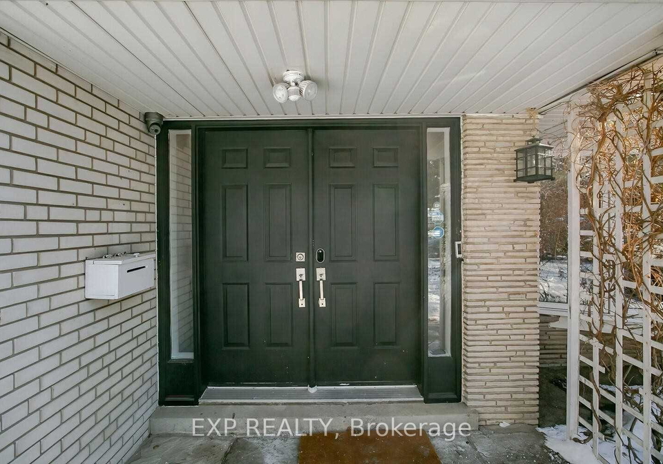 234-pinetree-way-mississauga-ontario-w12889516