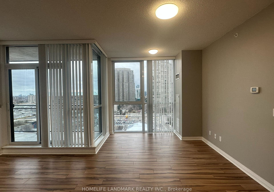 75-eglinton-avenue-w-mississauga-ontario-w12889780
