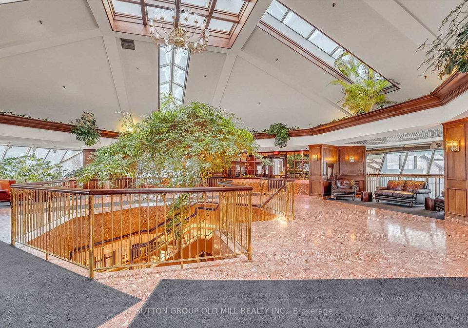 1320-islington-avenue-etobicoke-ontario-w12889844