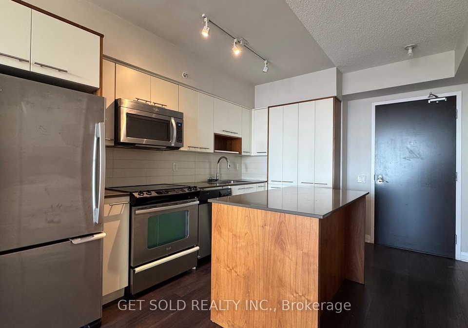5-valhalla-inn-road-etobicoke-ontario-w12889938