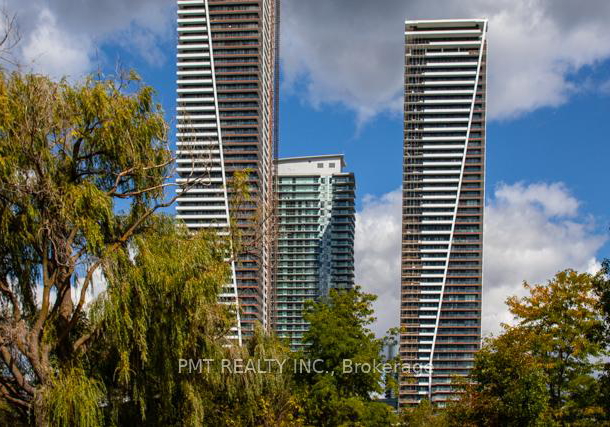 30-shore-breeze-drive-etobicoke-ontario-w12890222