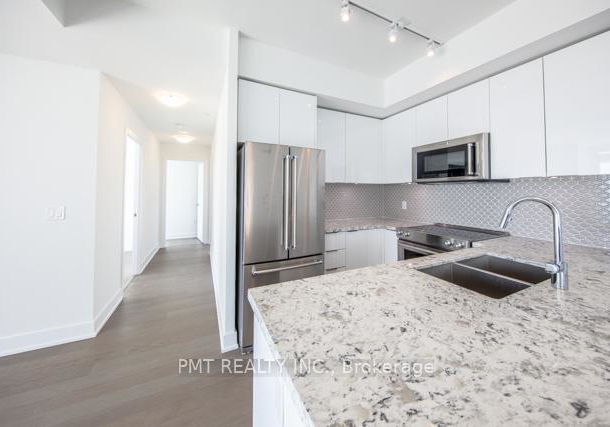 30-shore-breeze-drive-etobicoke-ontario-w12890222