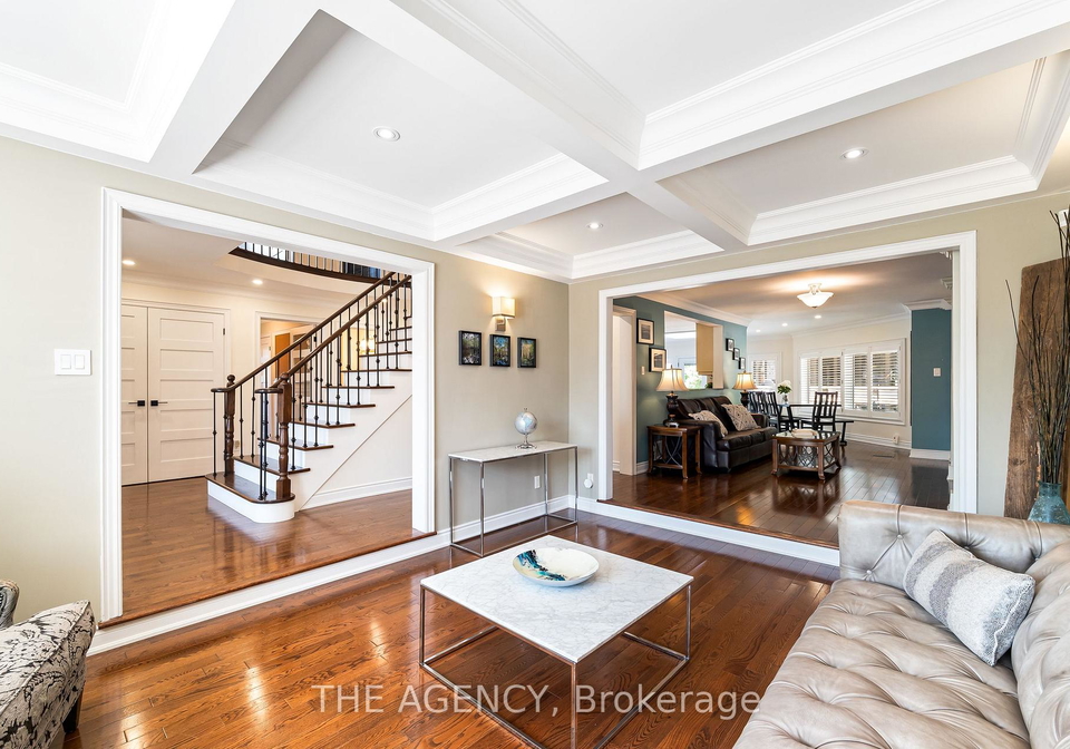 7-stonegate-drive-brampton-ontario-w12890318