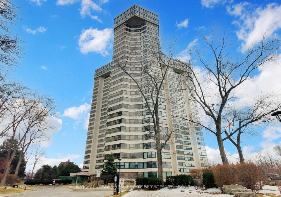 1300-bloor-street-mississauga-ontario-w12890344