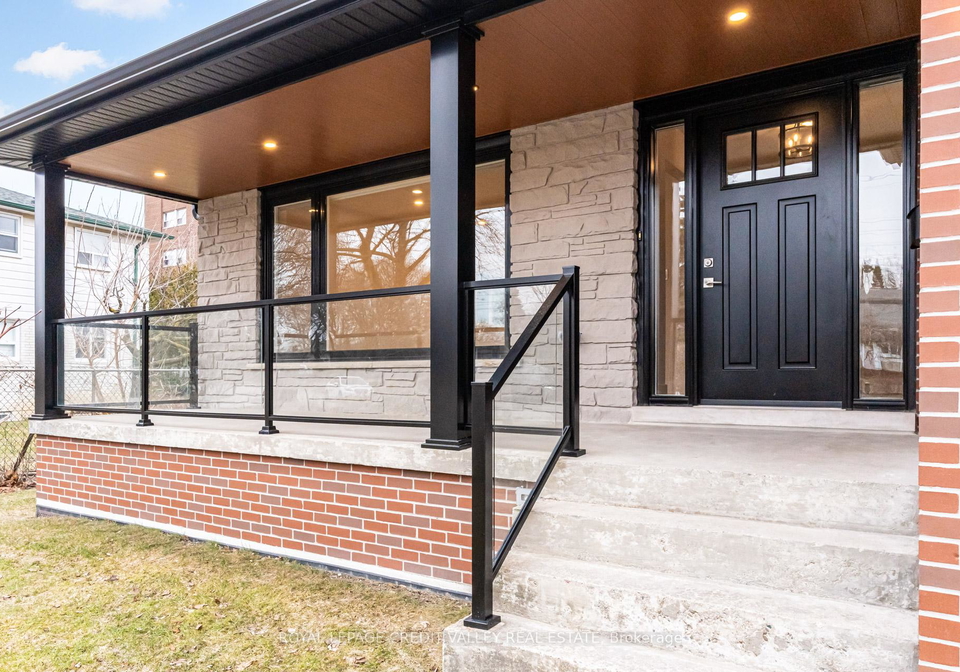 500-selsey-drive-mississauga-ontario-w12890422