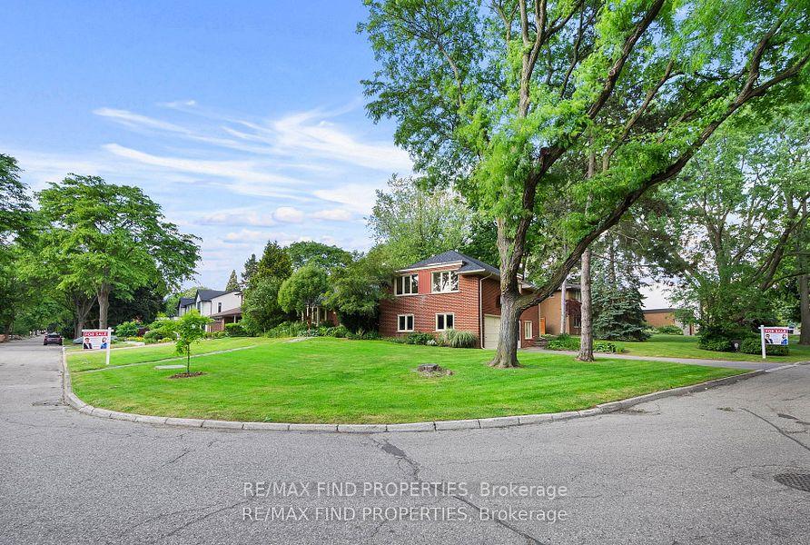 56-edenvale-crescent-etobicoke-ontario-w12890976