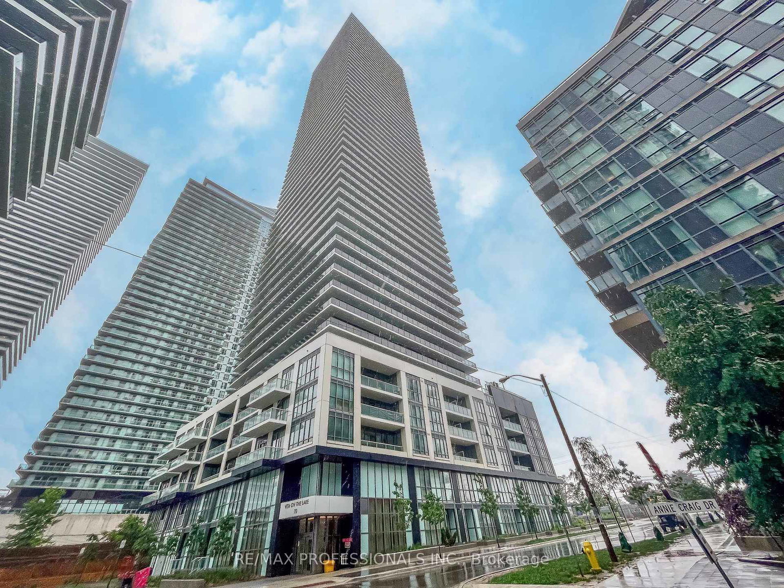 70-annie-craig-drive-etobicoke-ontario-w12891372