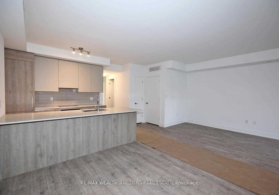 28-marina-avenue-etobicoke-ontario-w12891422