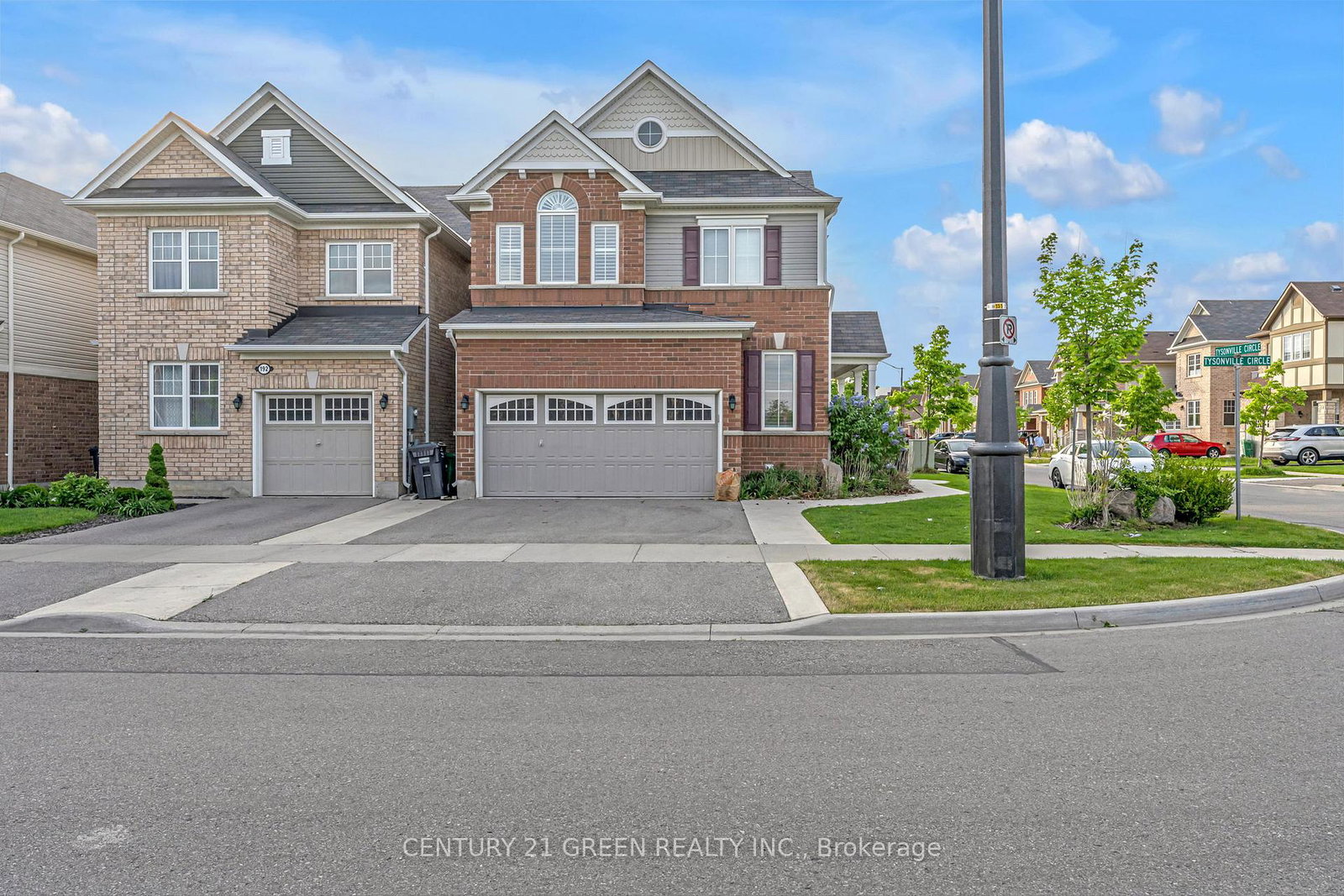 85-tysonville-circle-brampton-ontario-w12891486