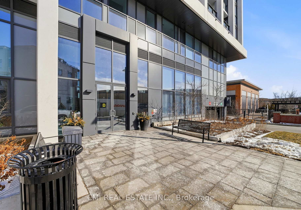 1063-douglas-mccurdy-common-mississauga-ontario-w12891594