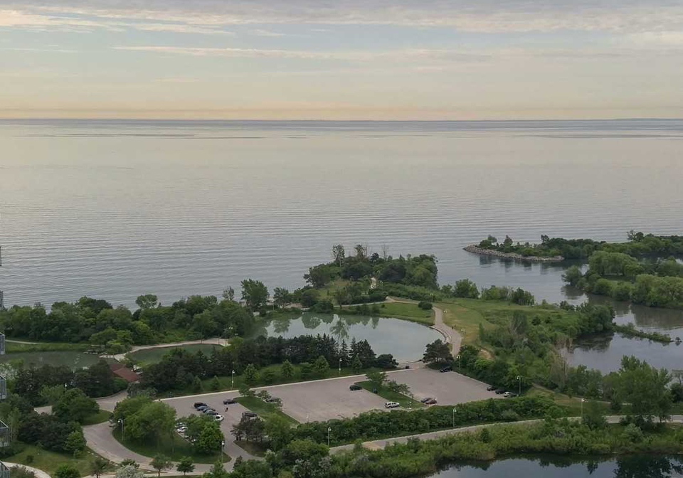 56-annie-craig-drive-etobicoke-ontario-w12892080