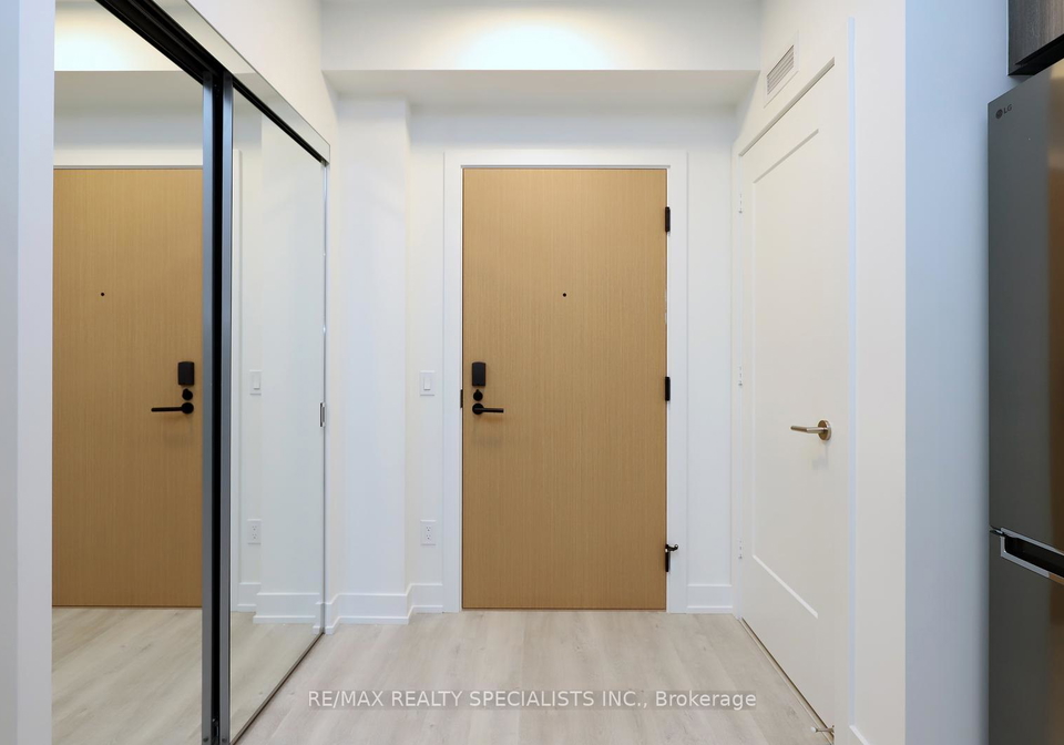 25-cordova-avenue-etobicoke-ontario-w12892118