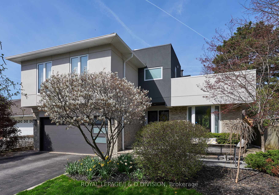 365-lynn-place-oakville-ontario-w12892130