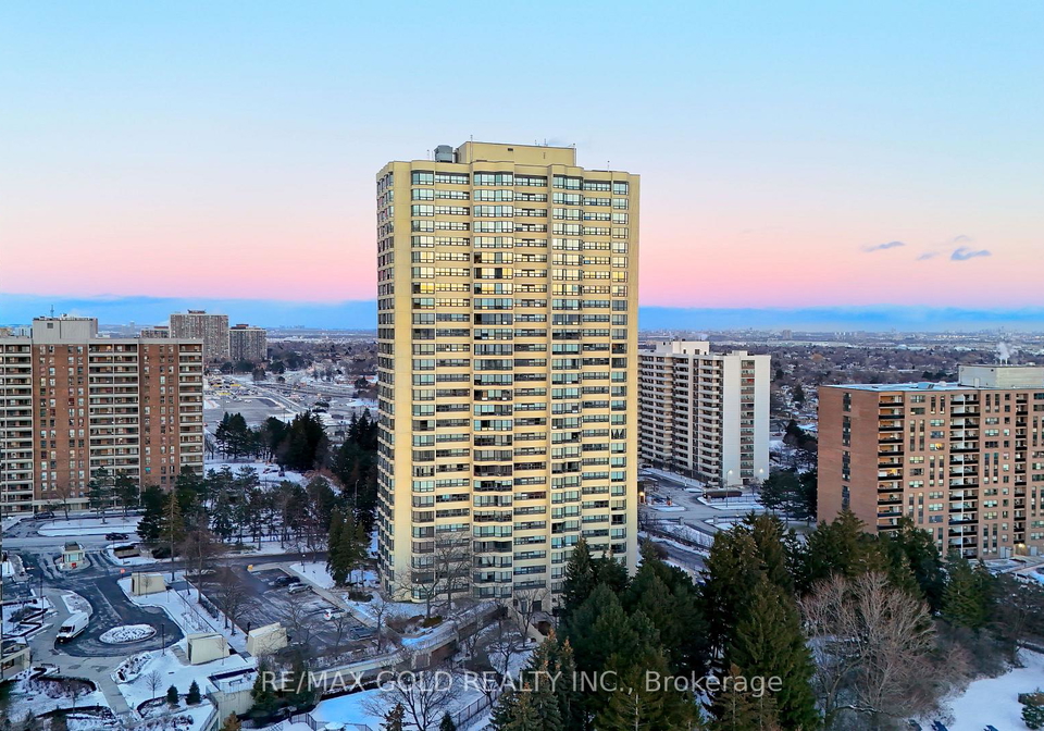 8-lisa-street-brampton-ontario-w12892276