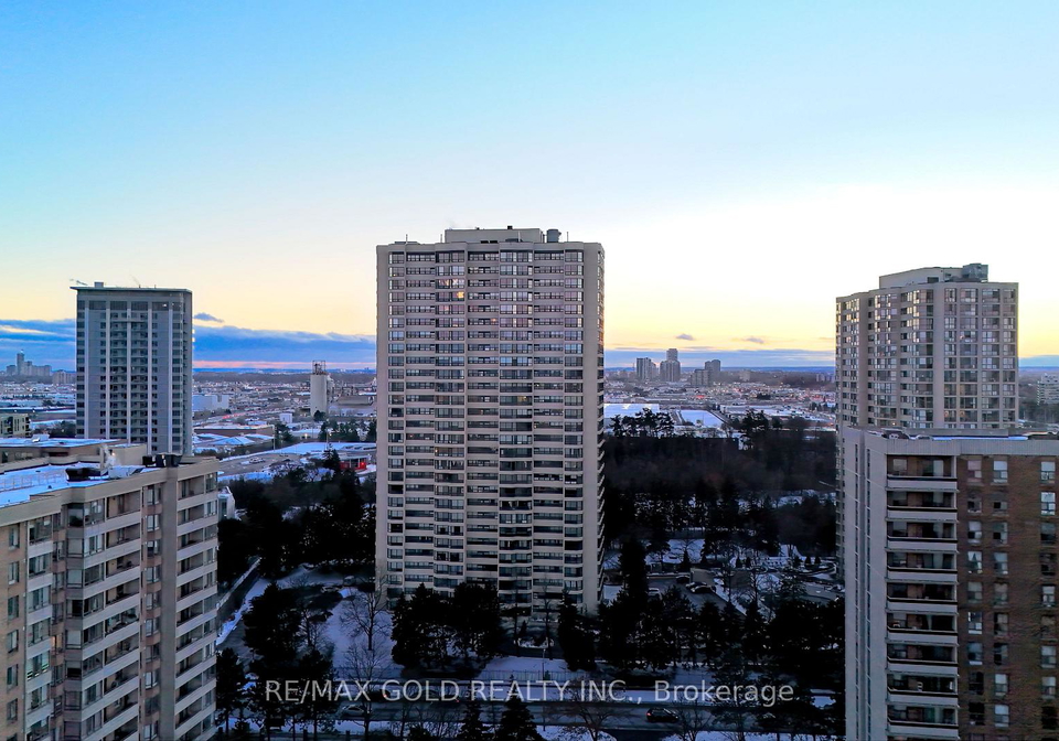 8-lisa-street-brampton-ontario-w12892276