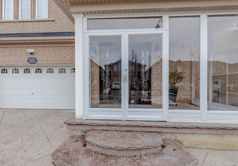 266-comiskey-crescent-mississauga-ontario-w12892452