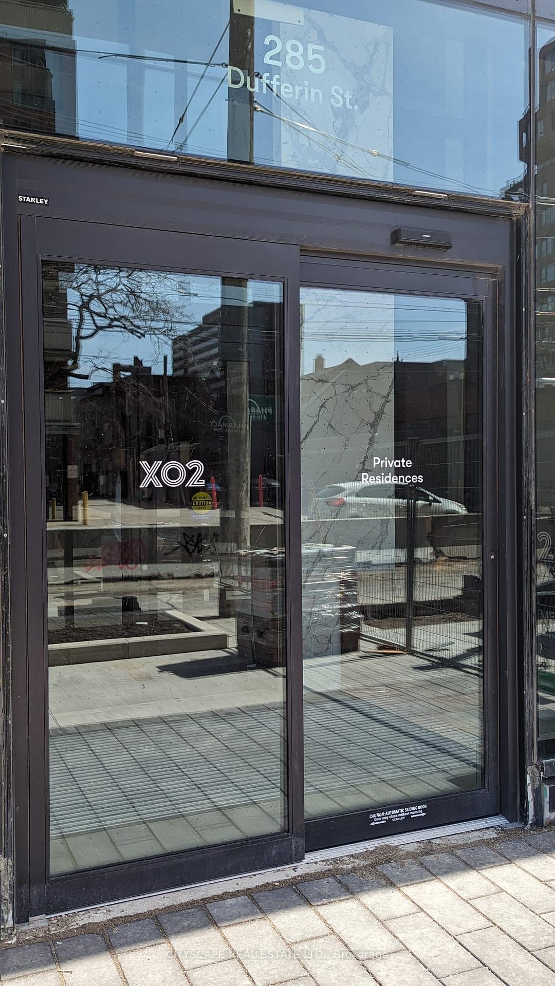 285-dufferin-street-toronto-ontario-w12892692
