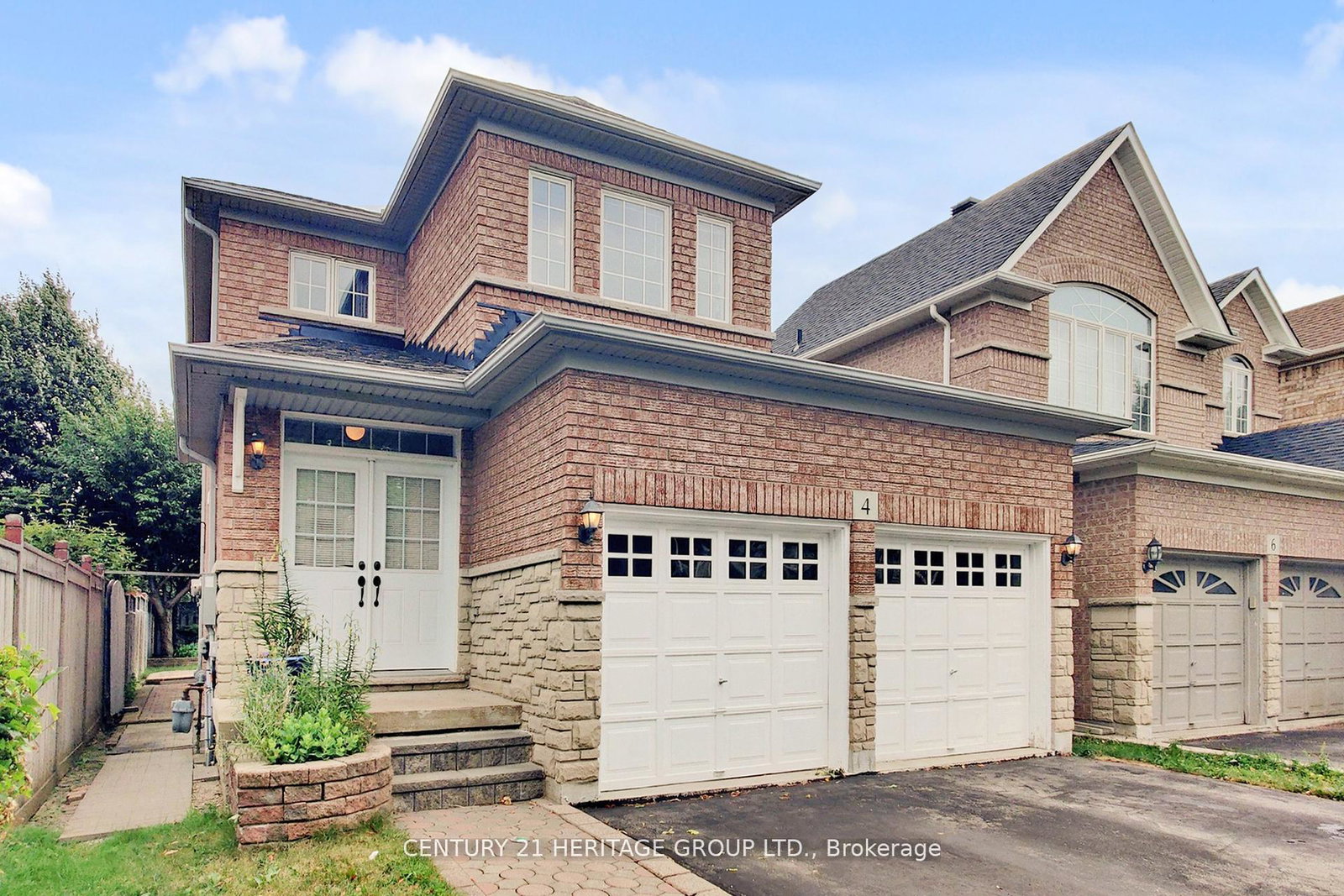 4-sunnyvale-gate-brampton-ontario-w12892932