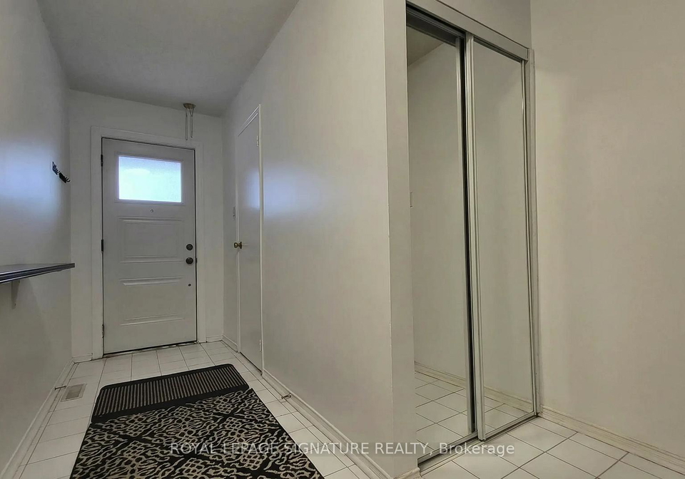 1039-cedarglen-gate-mississauga-ontario-w12893050